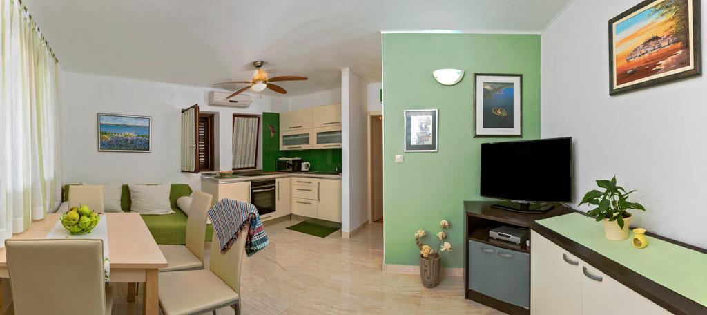Apartman Zlatka Zečevo Екстериор снимка